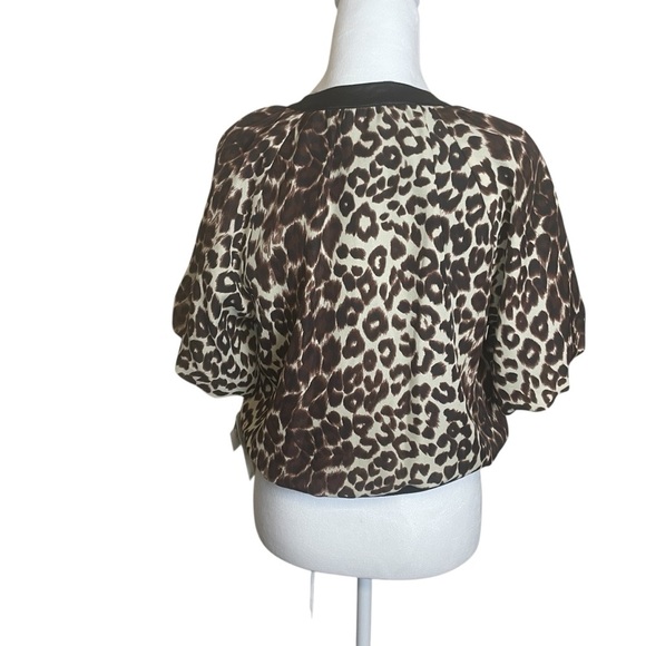Sharagano Studio Animal Leopard Print Short Sleeve Zip Front Jacket Blouse Small - Picture 4 of 9